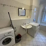 Apartamento Stannebeinplatz Rentout *